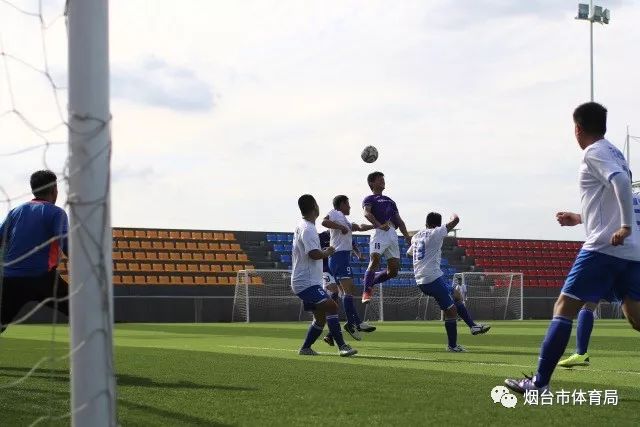 周鹏19分深圳不敌广东 洛夫顿43+18上海胜天津