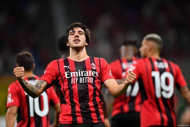 杨28+11老鹰险胜凯尔特人 步行者送76人5连败