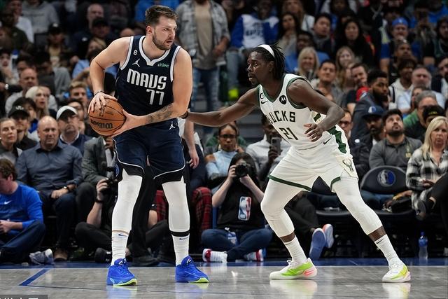 阿不都19+11吴冠希23分 新疆轻取广州总分1-0